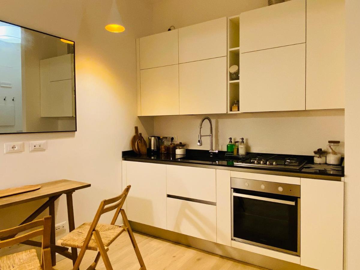 Piazzaborsa Charme Apartment Trieste Eksteriør bilde