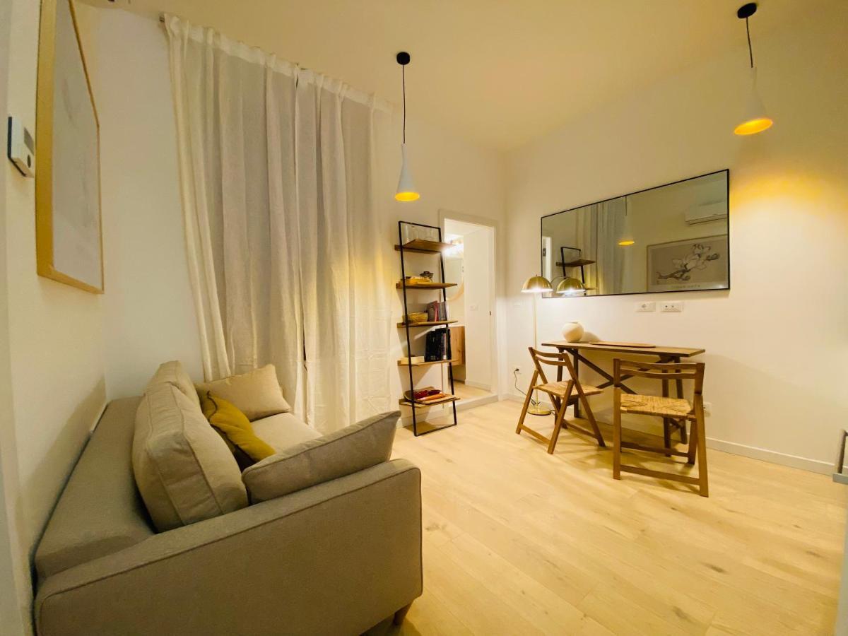 Piazzaborsa Charme Apartment Trieste Eksteriør bilde